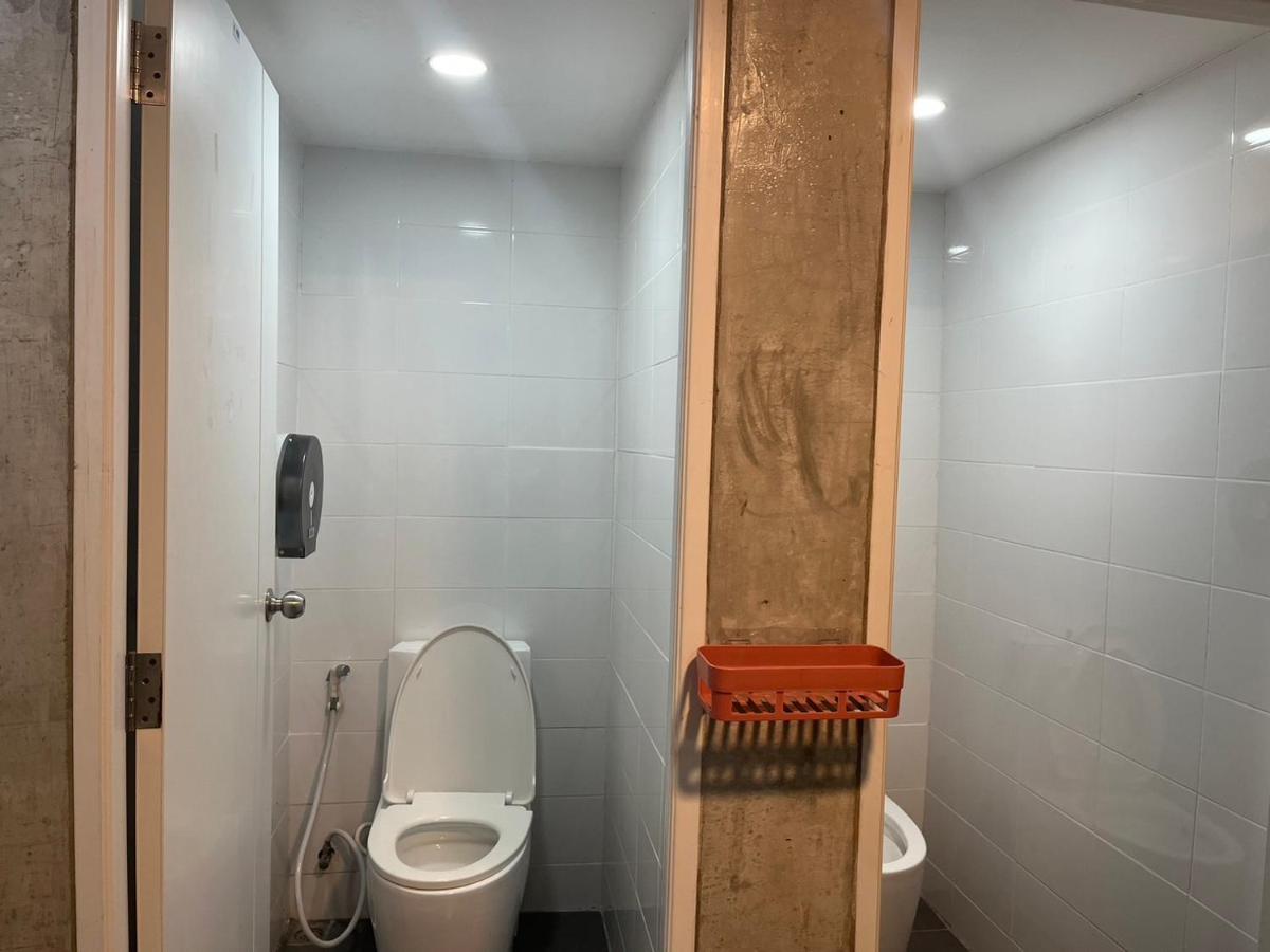 Owl'S Nest Suk 30 Hostel กรุงเทพมหานคร ภายนอก รูปภาพ